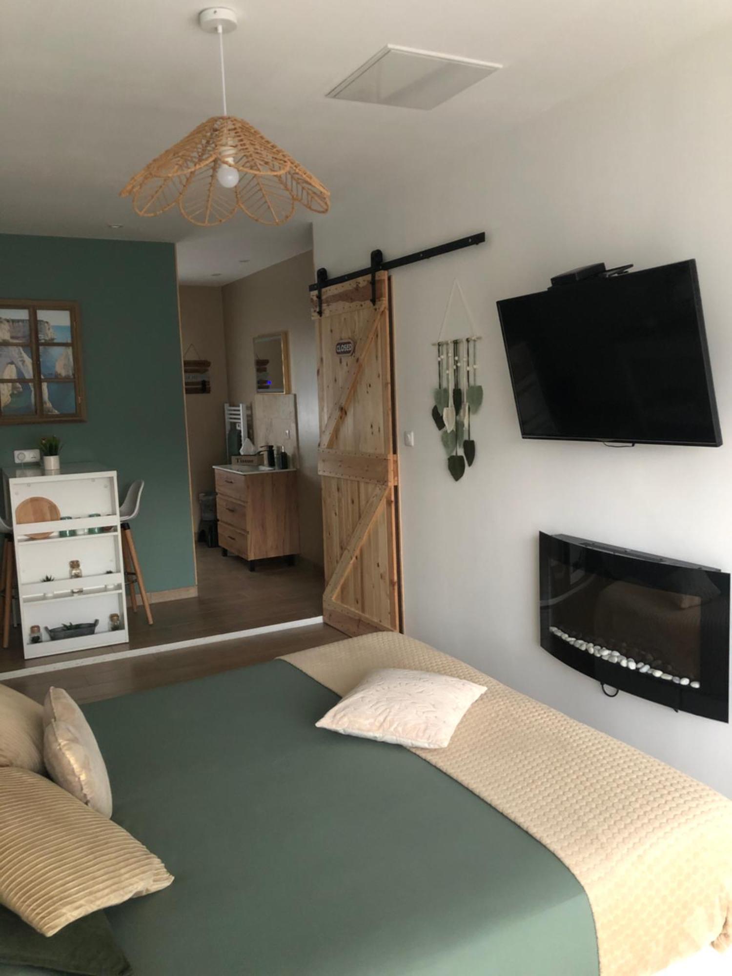 La Carola Bed & Breakfast Bordeaux-Saint-Clair Eksteriør bilde