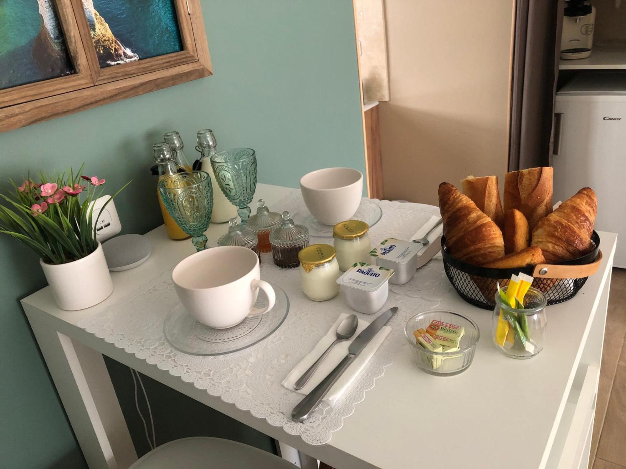 La Carola Bed & Breakfast Bordeaux-Saint-Clair Eksteriør bilde